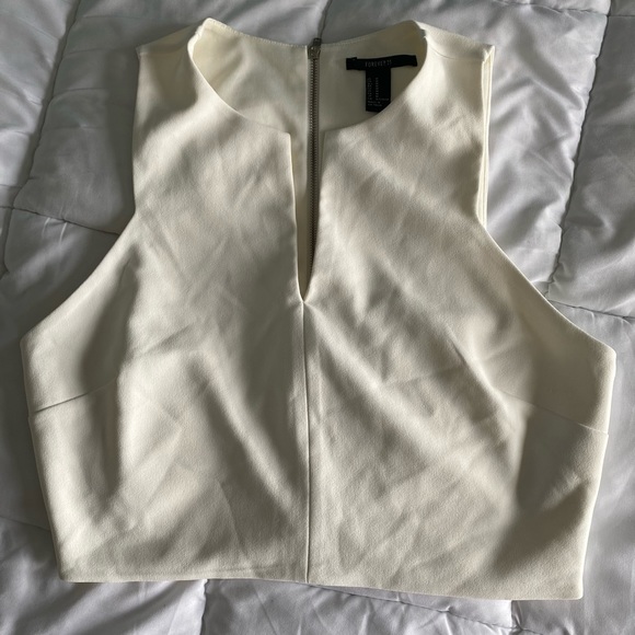 Forever 21 Tops - Forever 21 Ivory Zip-Back Crop Top Sz M